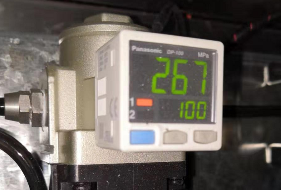 等離子清洗機所用的數顯壓力表-普樂斯等離子清洗機